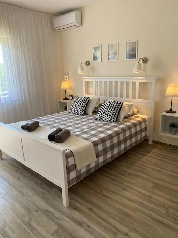 Hotel Kosovic Family House Medolino 3*,