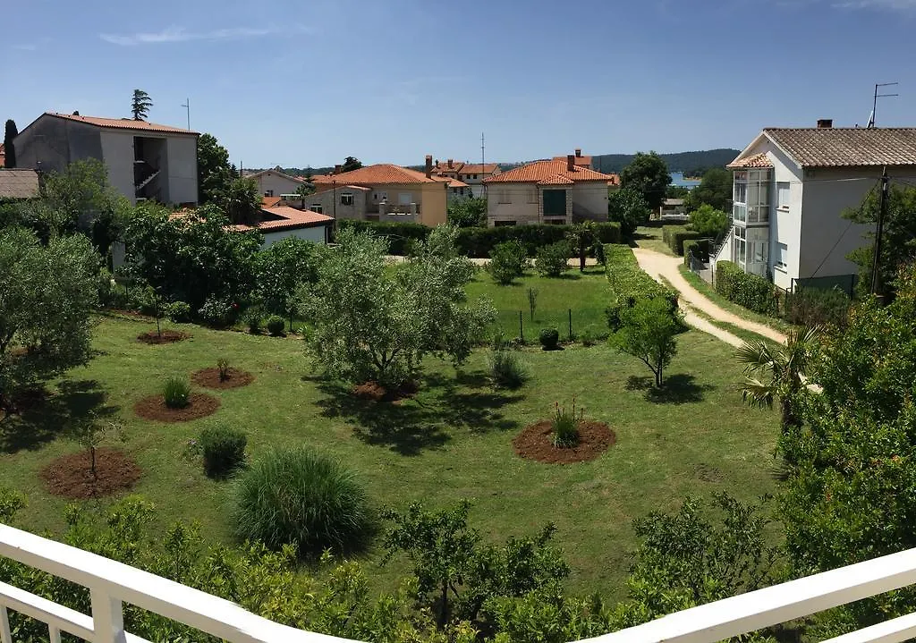 Hotel Kosovic Family House Medolino 3*,  Croazia