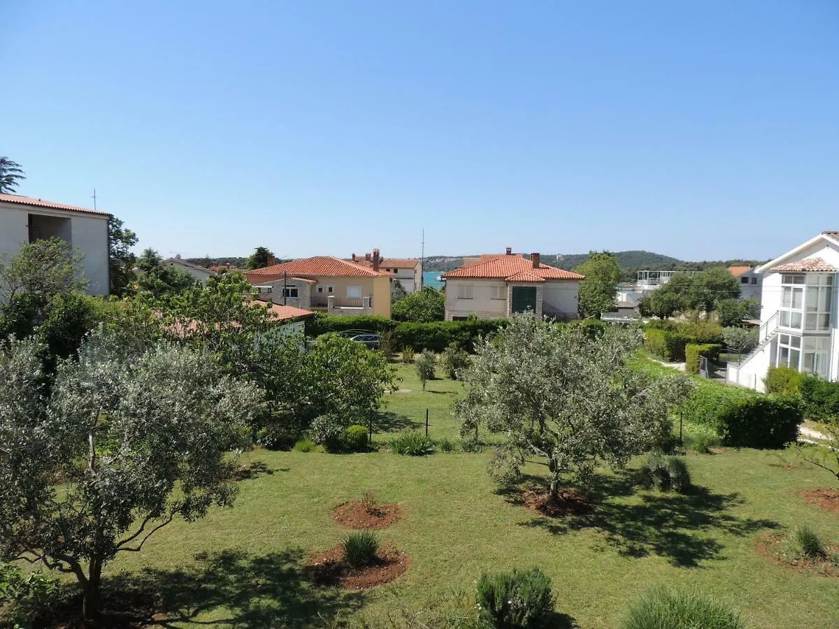 Hotel Kosovic Family House Medolino Affittacamere