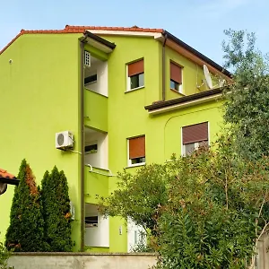 Aparthotel Rafael, Medolino